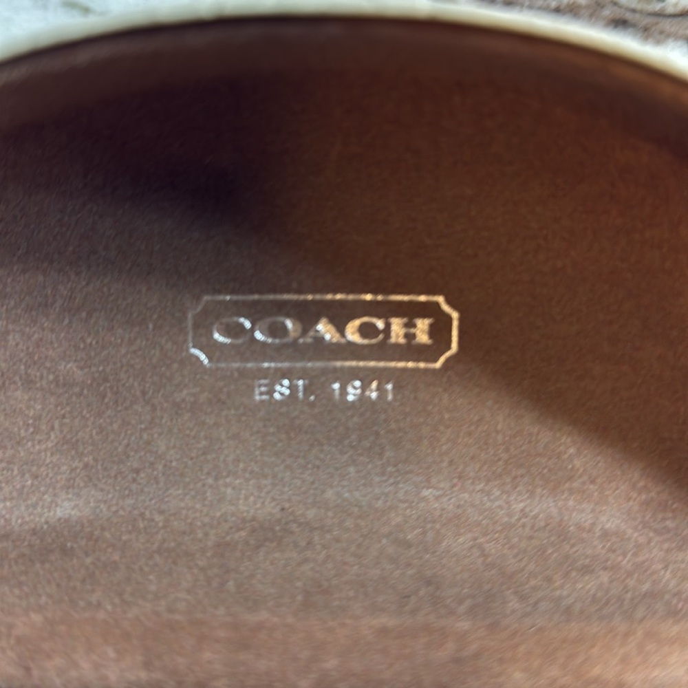 Coach Subglass Case - Picture 2 of 6